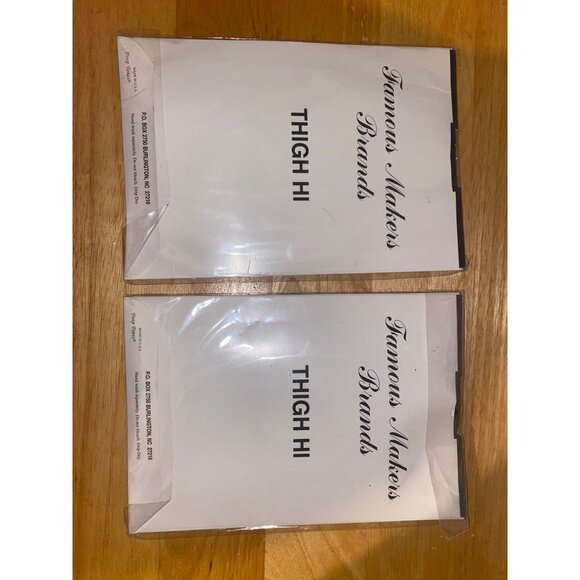 Set of 2 Famous Makers Brands Thigh Hi Daysheer Nude Panty Hose 100% Nylon OS - Picture 4 of 4